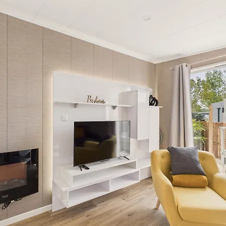 Chalé Piscine Chauffee Commune, 2 Adultes 2 Enfants Saint-Gilles-Croix-de-Vie