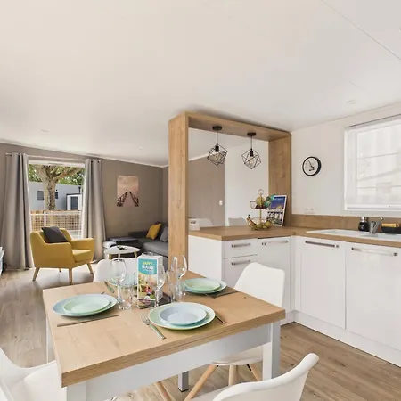 Piscine Chauffee Commune, 2 Adultes 2 Enfants Saint-Gilles-Croix-de-Vie