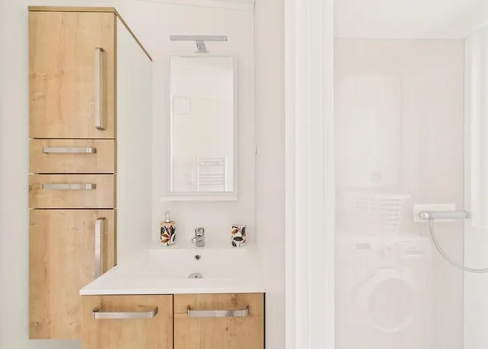 Piscine Chauffee Commune, 2 Adultes 2 Enfants Alpstuga Saint-Gilles-Croix-de-Vie