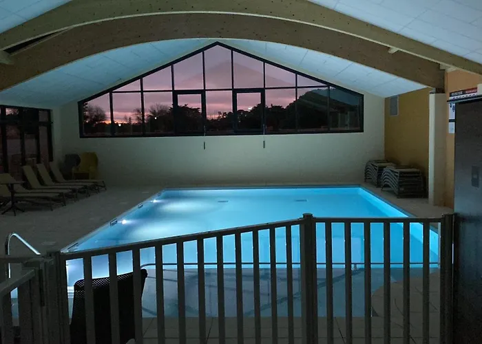 Alpstuga Piscine Chauffee Commune, 2 Adultes 2 Enfants